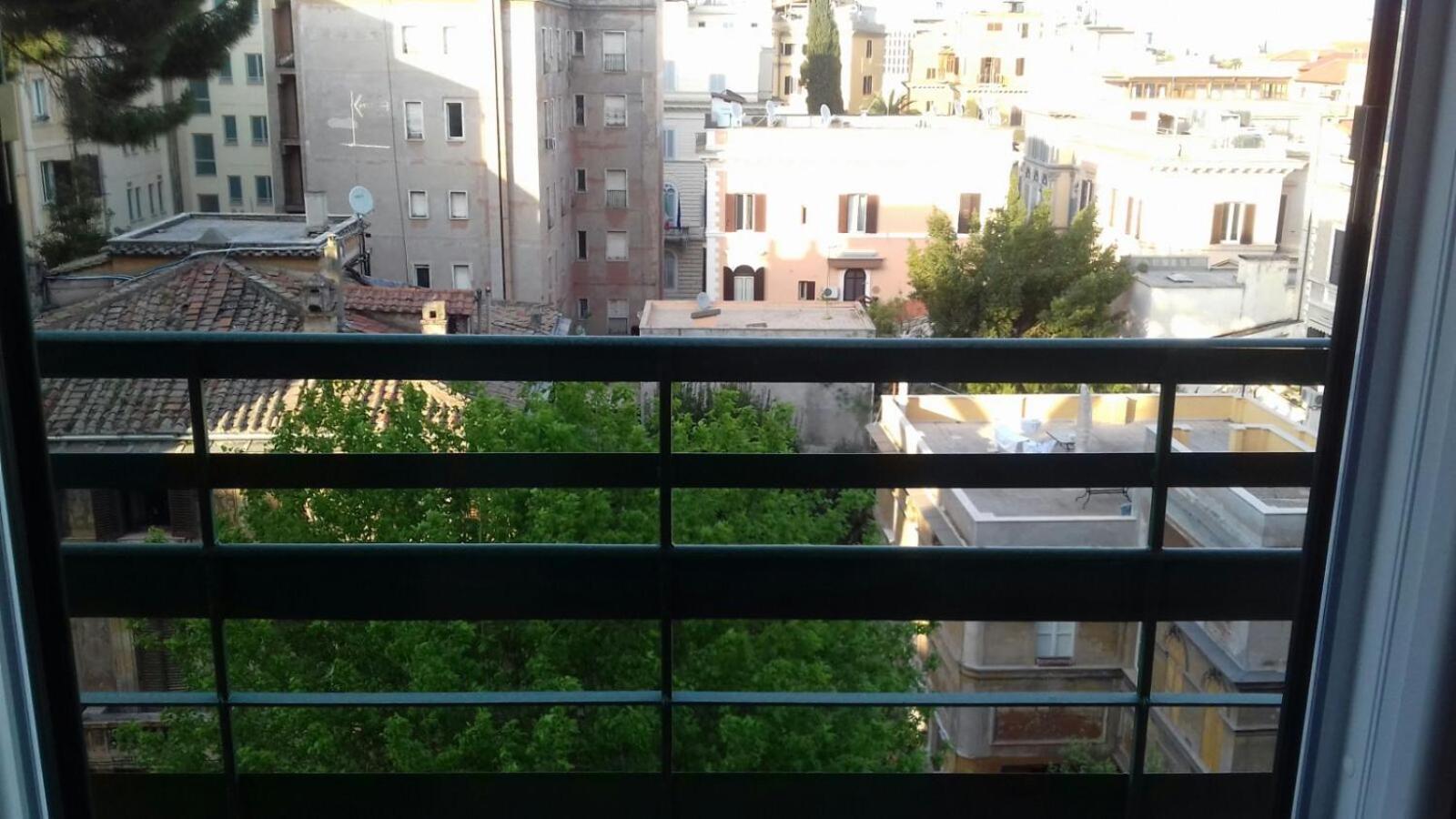 Flower Guesthouse Roma Dış mekan fotoğraf