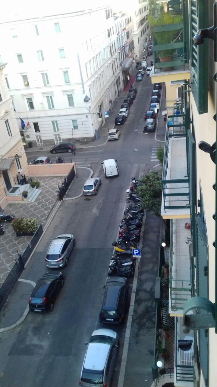 Flower Guesthouse Roma Dış mekan fotoğraf