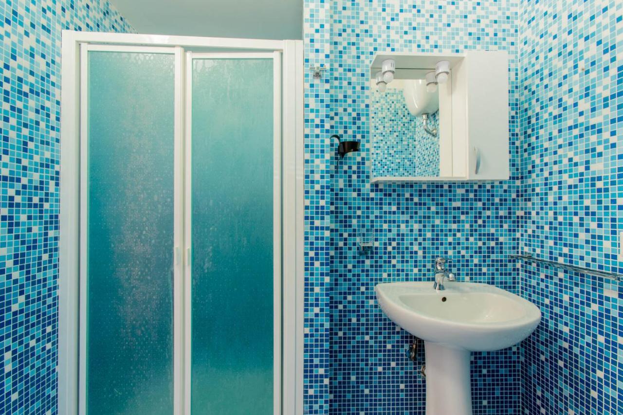 Flower Guesthouse Roma Dış mekan fotoğraf