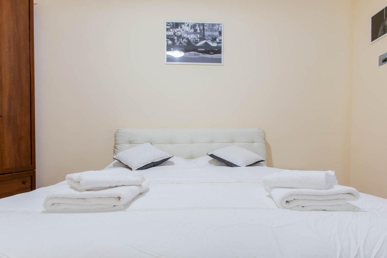 Flower Guesthouse Roma Dış mekan fotoğraf